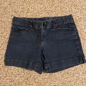 Limited from original store) Shorts